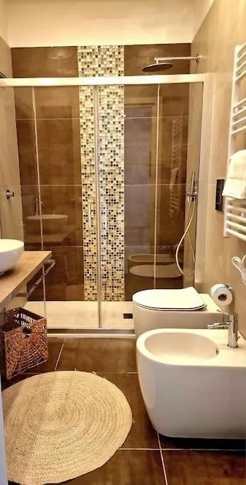 Apartment Piccolo Appartamento Di Charme Naples